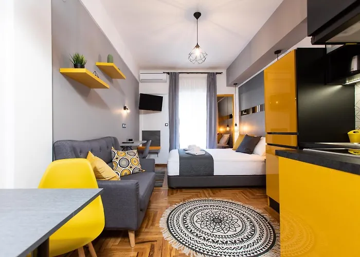 아파트 Downtown Luxury Boutique : The Yellow 테살로니키